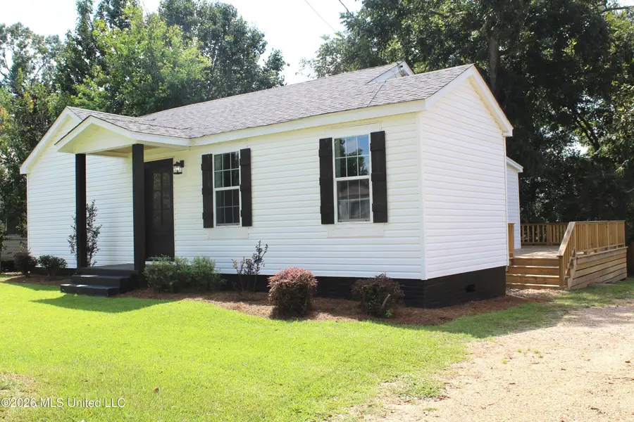 216 6th Avenue, Magee, MS 39111 - #3