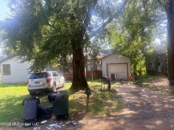 1736 E Gibraltar, Jackson, MS 39204