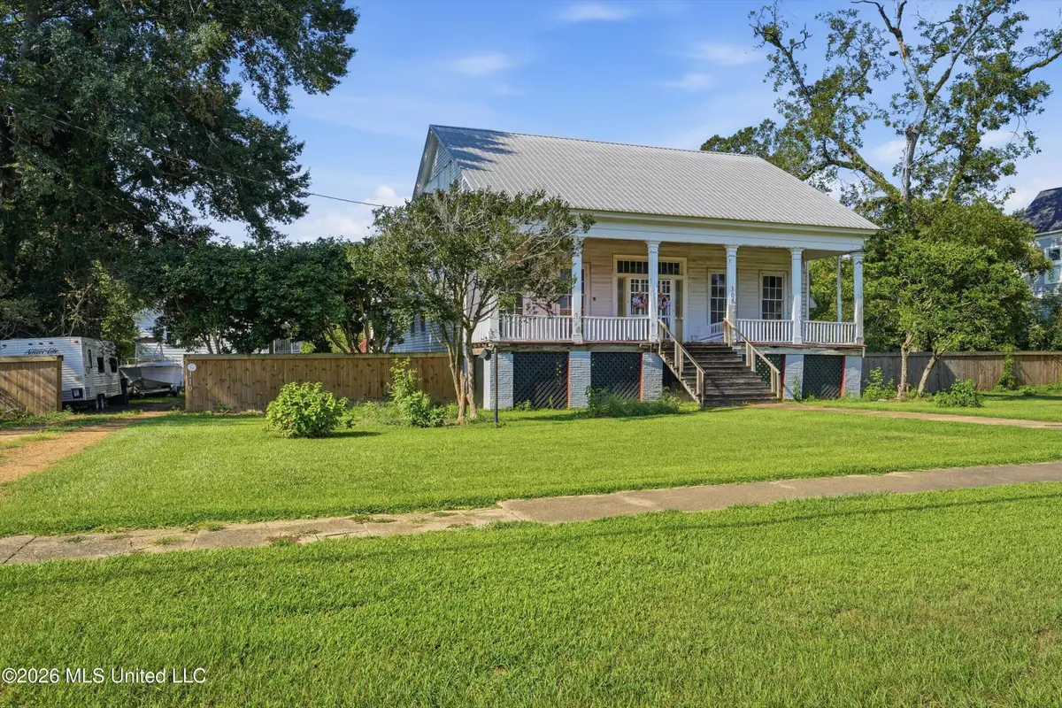 308 E Marion Avenue, Crystal Springs, MS 39059 - #1