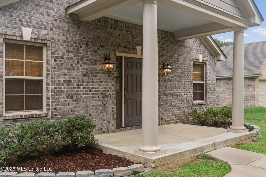 121 Woolfolk Road, Senatobia, MS 38668 - #2