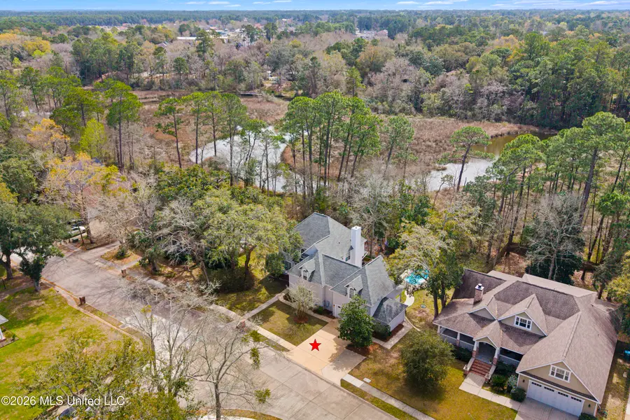 3824 Chaumont Circle, Ocean Springs, MS 39564 - #3