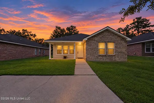 9421 Cartwright, Biloxi, MS 39532