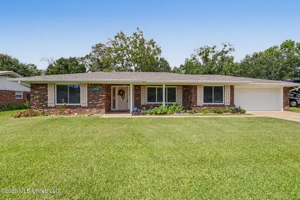 15290 N Parkwood Drive, Gulfport, MS 39503