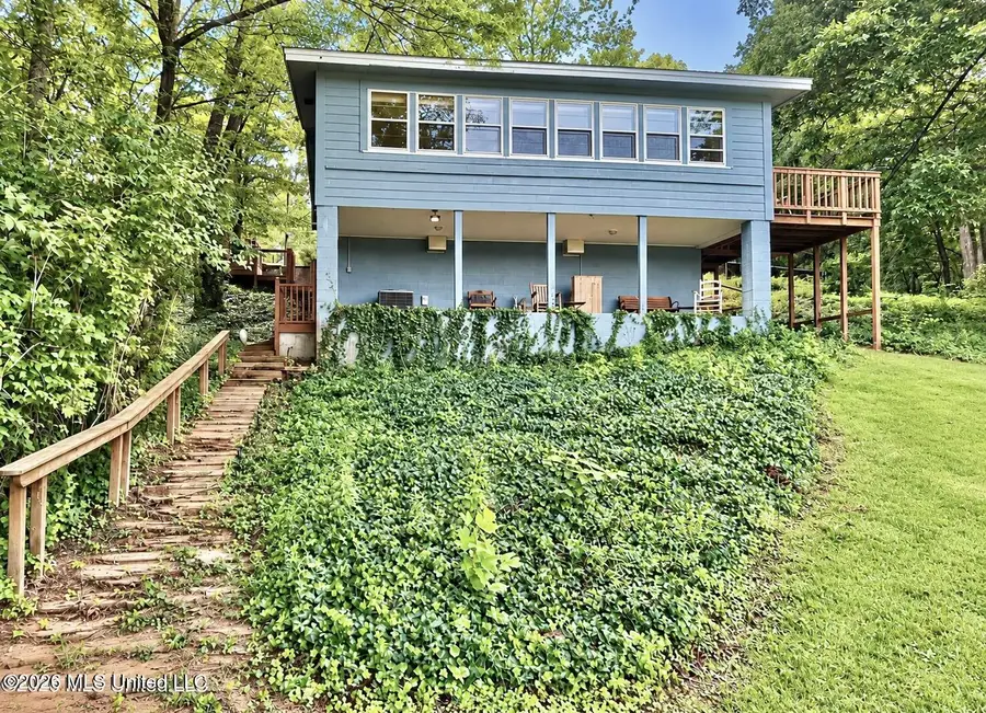 318 Lake Shore Drive, Ashland, MS 38603 - #2