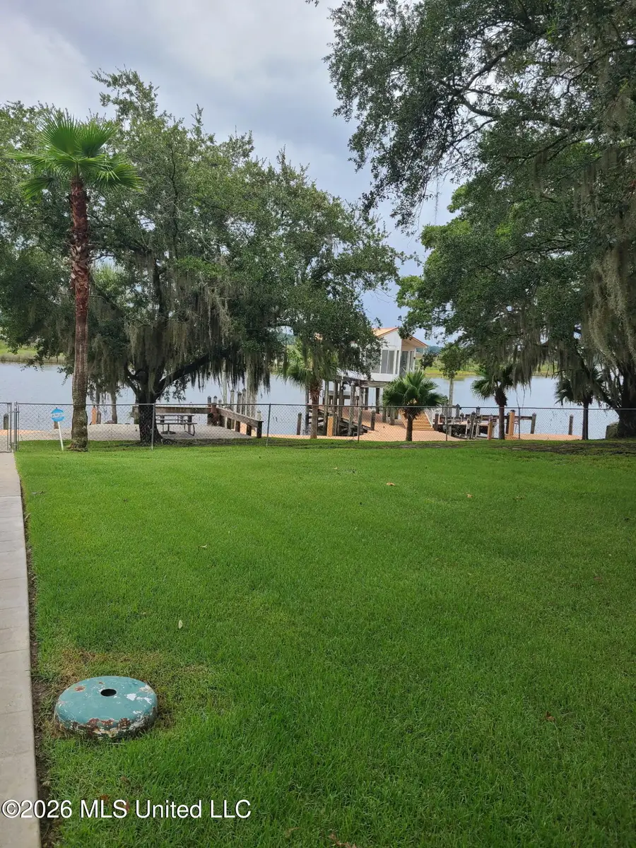 2330 N Country Club Lane, Biloxi, MS 39532 - #2