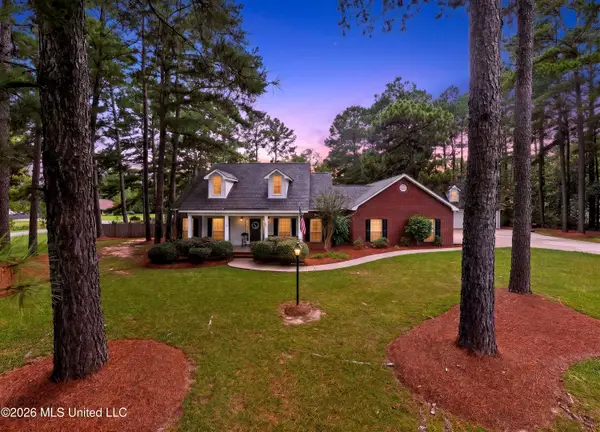 207 Longleaf Drive, Petal, MS 39465