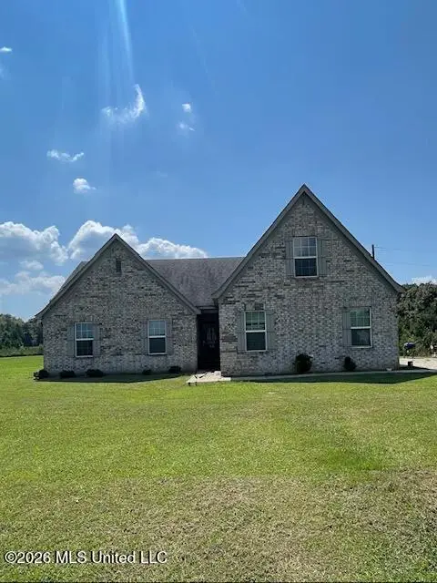 95 Squirrel Hollow Road, Holly Springs, MS 38635