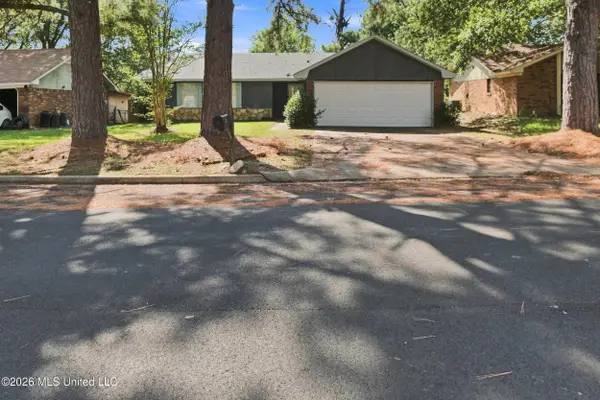 173 Thousand Oaks Circle, Jackson, MS 39212