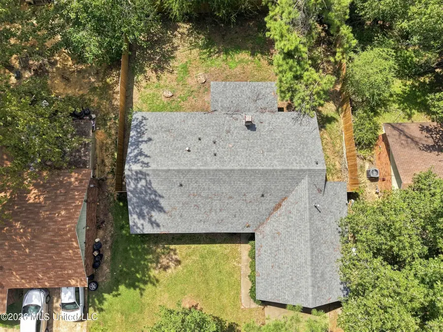 173 Thousand Oaks Circle, Jackson, MS 39212 - #3