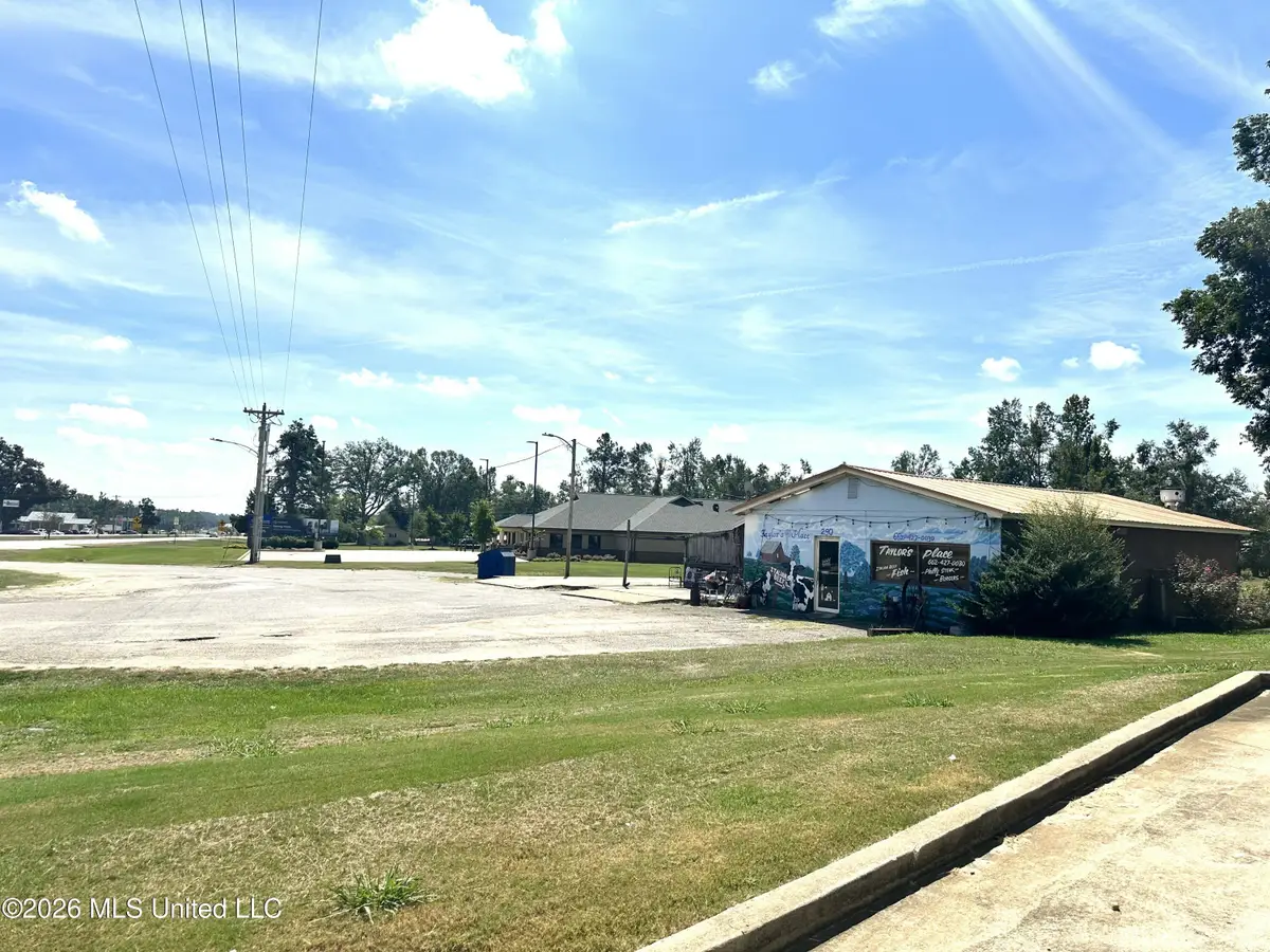 290 U.s. 72, Burnsville, MS 38833 - #1