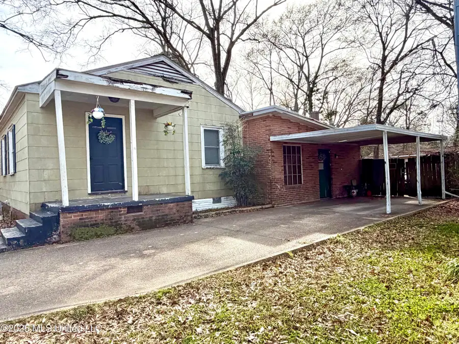 809 Robertson Street, Brookhaven, MS 39601 - #2
