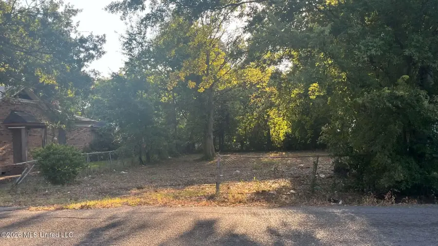 522 2nd Street, Greenville, MS 38701 - #2