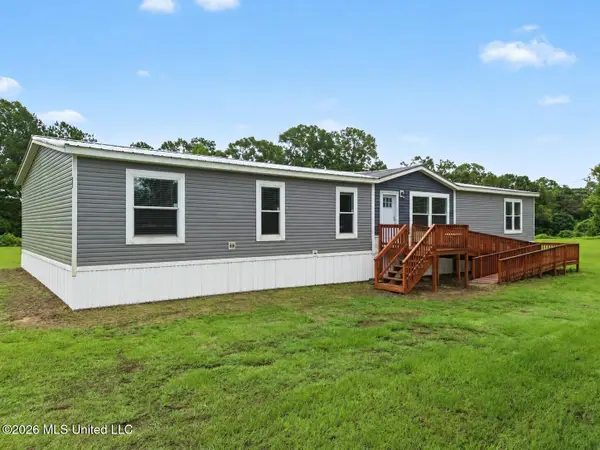 21 Margaret Avenue, McHenry, MS 39561