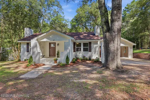 415 E Pine Avenue, Mendenhall, MS 39114