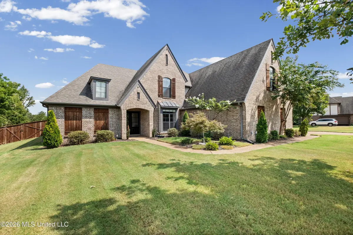 3746 W Mitchells Corner Road, Olive Branch, MS 38654 - #1