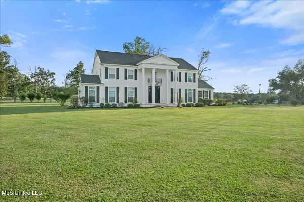 1951 E 3rd Street, Forest, MS 39074