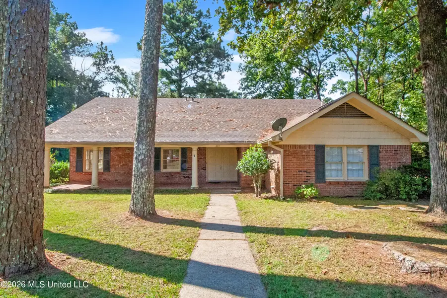 271 N Woodland Drive, Forest, MS 39074 - #2