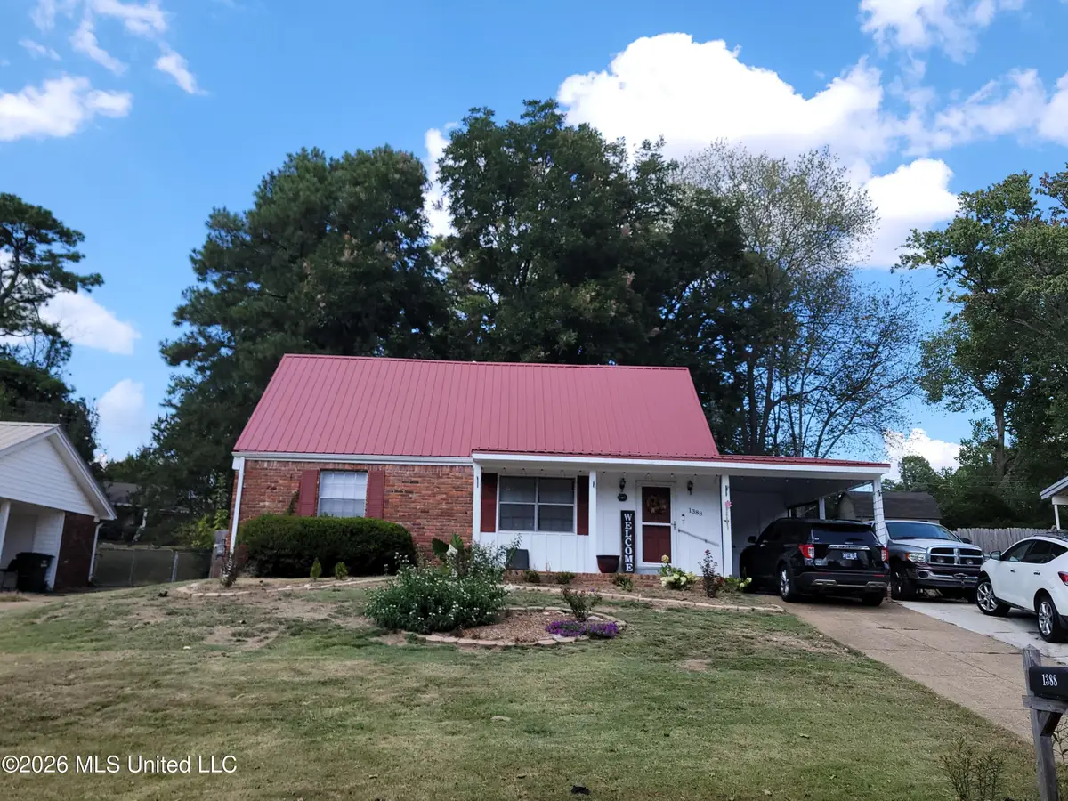 1388 Moss Point Drive, Southaven, MS 38671 - #1