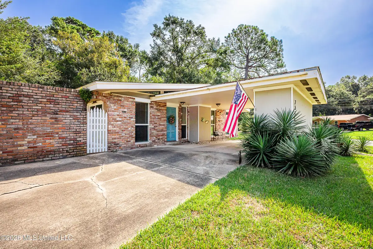 2515 Englewood Road, Ocean Springs, MS 39564 - #1