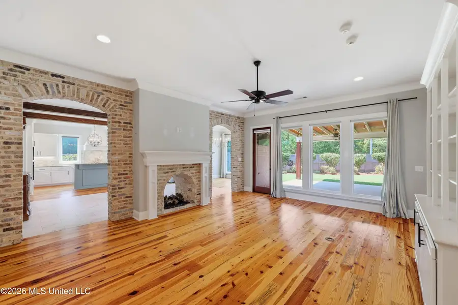 403 Huntington Point, Brandon, MS 39047 - #2