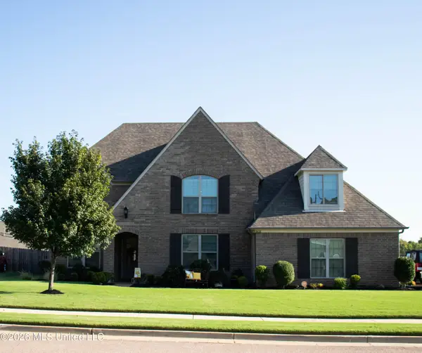 8418 Laura Lennon Pass Drive, Olive Branch, MS 38654