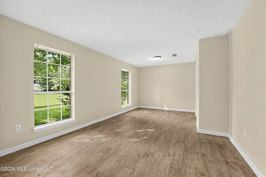 104 Roanwood Court, Clinton, MS 39056 - #2