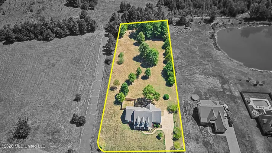 2690 Rodeo Way, Nesbit, MS 38651 - #2