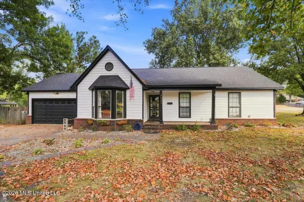 5495 Plum Tree Cove, Southaven, MS 38671