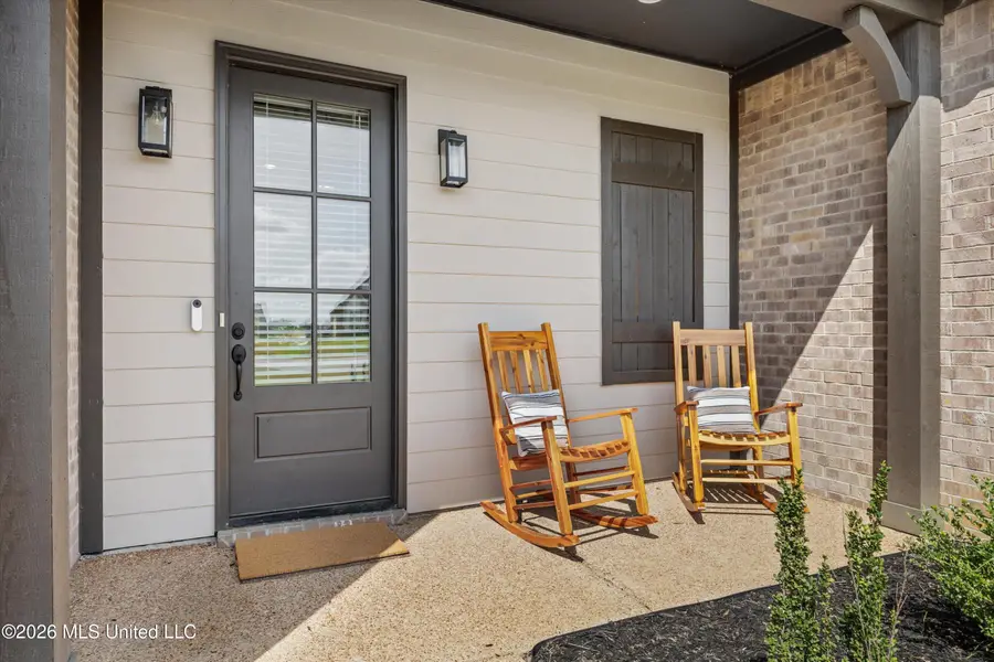 5304 Douglas Drive, Olive Branch, MS 38654 - #2