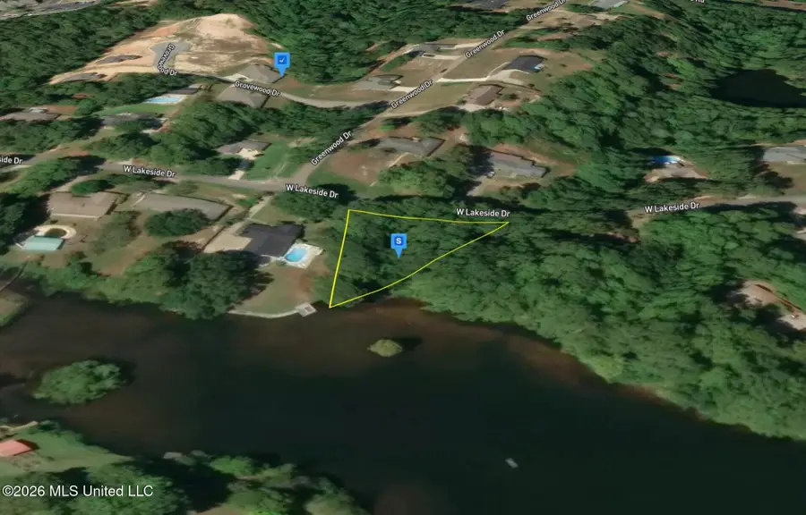 115 W Lakeside Drive, Hattiesburg, MS 39402 - #3