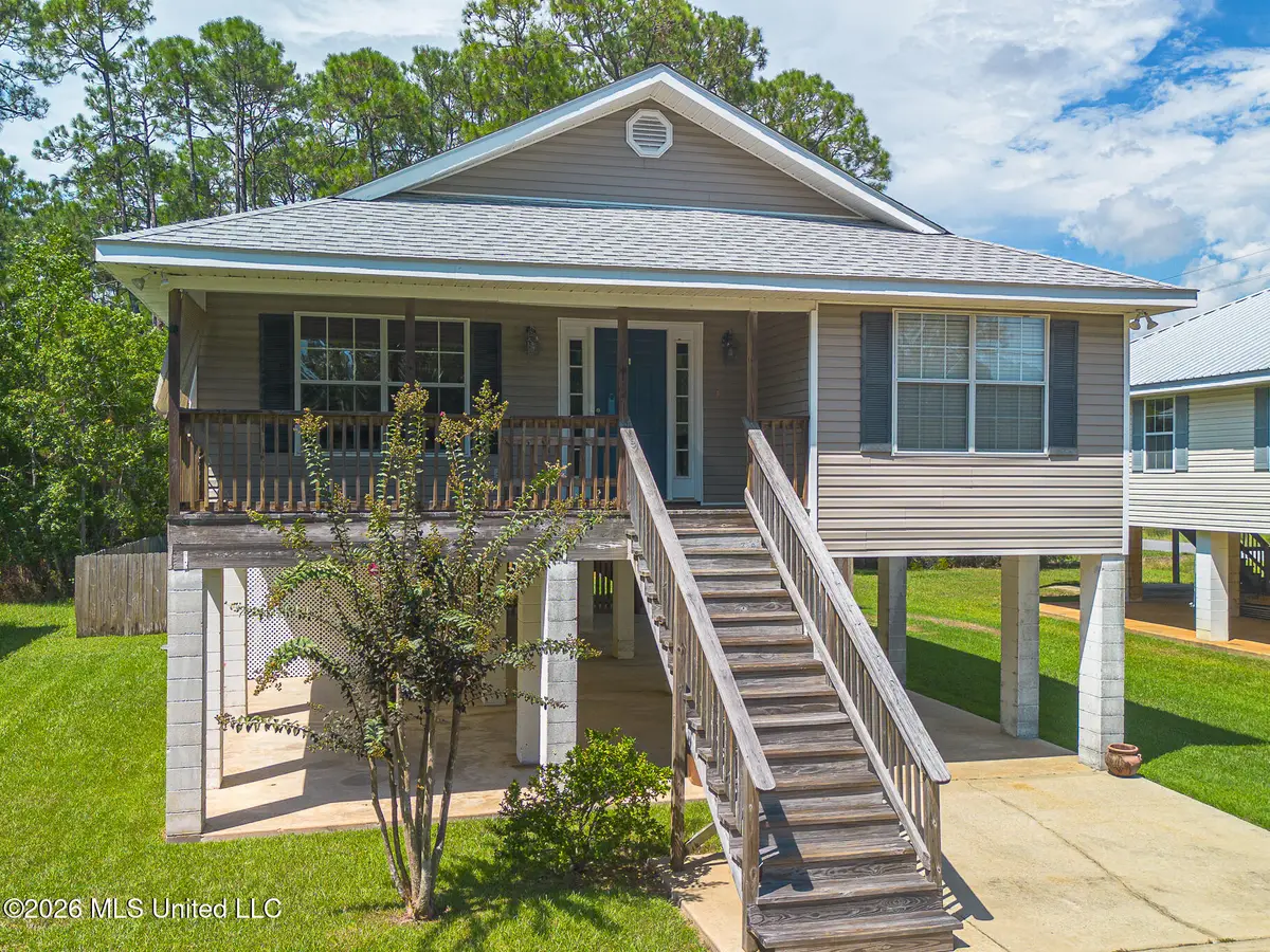131 Northwood Drive, Pass Christian, MS 39571 - #1