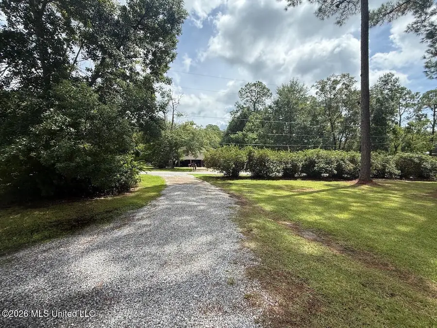 6809 Mescalero Street, Biloxi, MS 39532 - #2