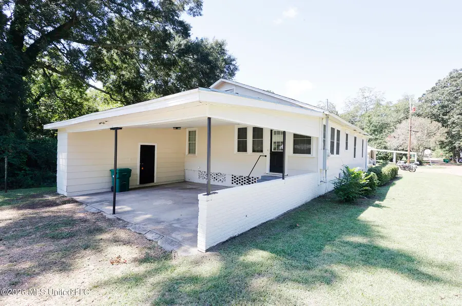 901 3rd Street, McComb, MS 39648 - #2