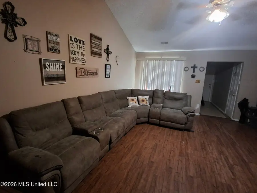 5424 Gibbons Cove, Southaven, MS 38671 - #2