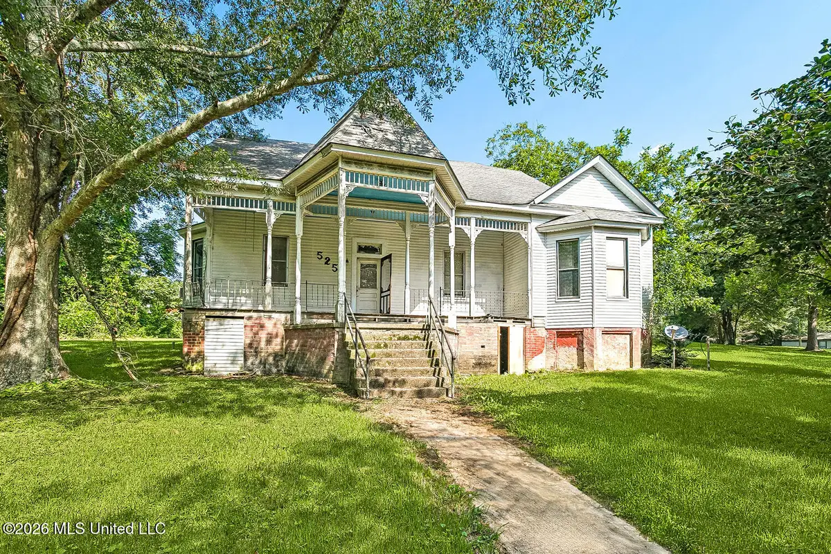 525 W Railroad Avenue, Magnolia, MS 39652 - #1