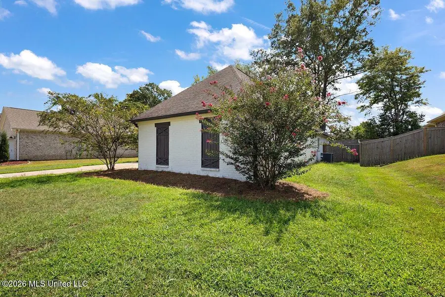 164 Sweetbriar Circle, Canton, MS 39046 - #2