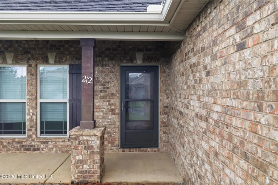 212 Sandy Drive, Ocean Springs, MS 39564 - #3