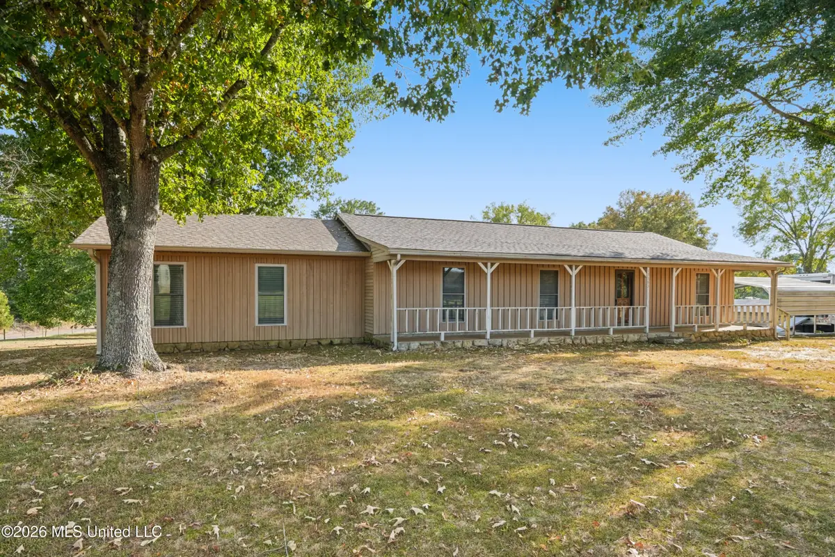 13585 Holly Springs Road, Byhalia, MS 38611 - #1