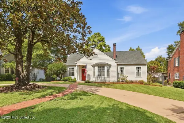 1424 Pinehurst Street, Jackson, MS 39202