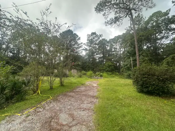 13913 Omega Road, Vancleave, MS 39565
