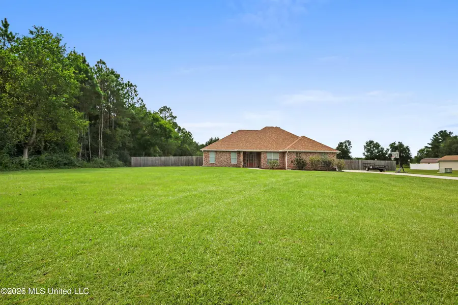 12231 E Pointe Drive, Picayune, MS 39466 - #3