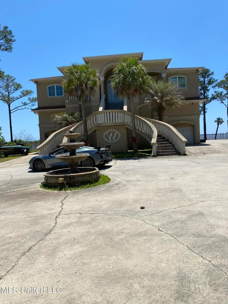 15105 Hummingbird Lane, Biloxi, MS 39532 - #2