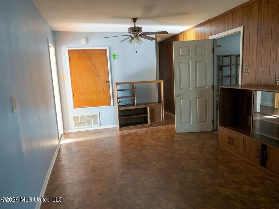 4314 Watkins Drive, Jackson, MS 39206 - #3