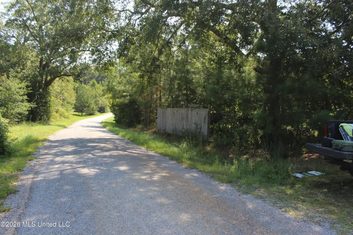 2115 Gene Road, Brookhaven, MS 39601 - #1