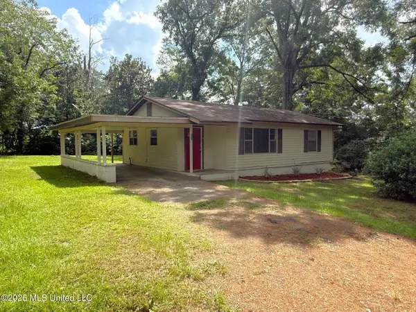 309 S West Avenue, McComb, MS 39648