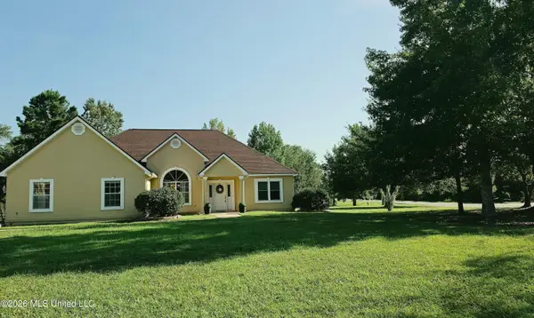 3253 Cypress Creek Drive, D'Iberville, MS 39540