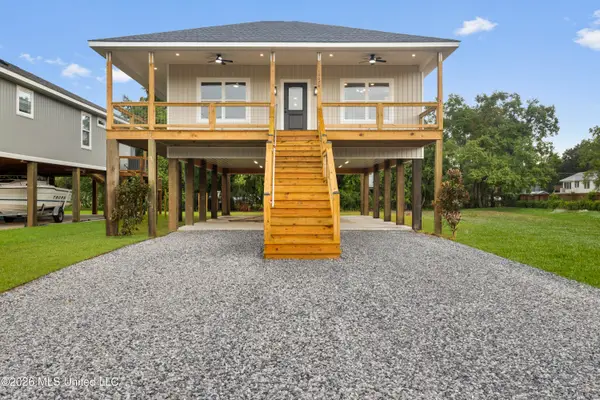 10074 Byrd Avenue, D'Iberville, MS 39540