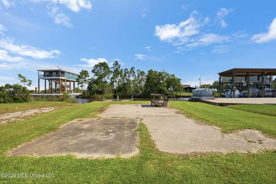 10085 W Gulf Road, Bay Saint Louis, MS 39520 - #2