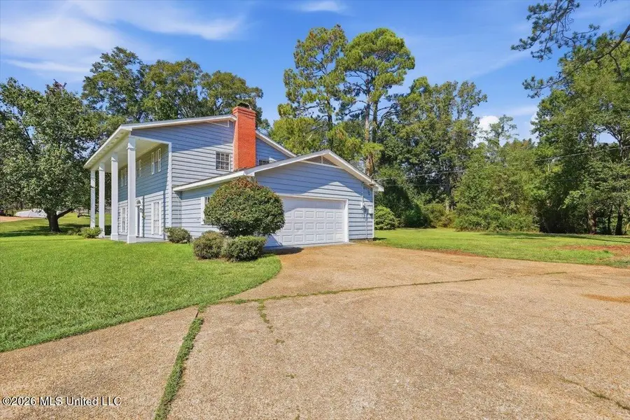 1086 Devonshire Drive, Jackson, MS 39206 - #2
