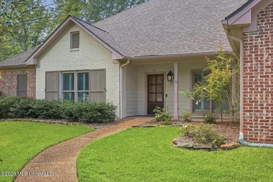 303 Hunters Crest, Ridgeland, MS 39157 - #2